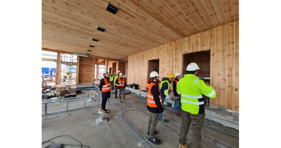 Szkolenie z produktów firmy Piveteaubois oraz zwiedzanie budowy z drewna klejonego krzyżowo CLT